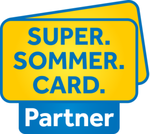 Logo with blue text on yellow background reading SUPER. SOMMER. CARD. captures the spirit of a summer vacation in Serfaus-Fiss-Ladis. Below, a blue rectangle with white text reads Partner.
